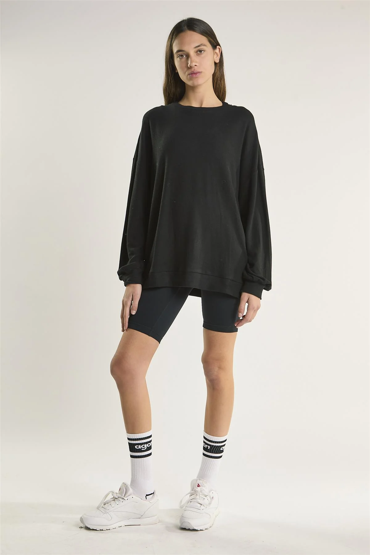 Black Oversized Sweatshirt