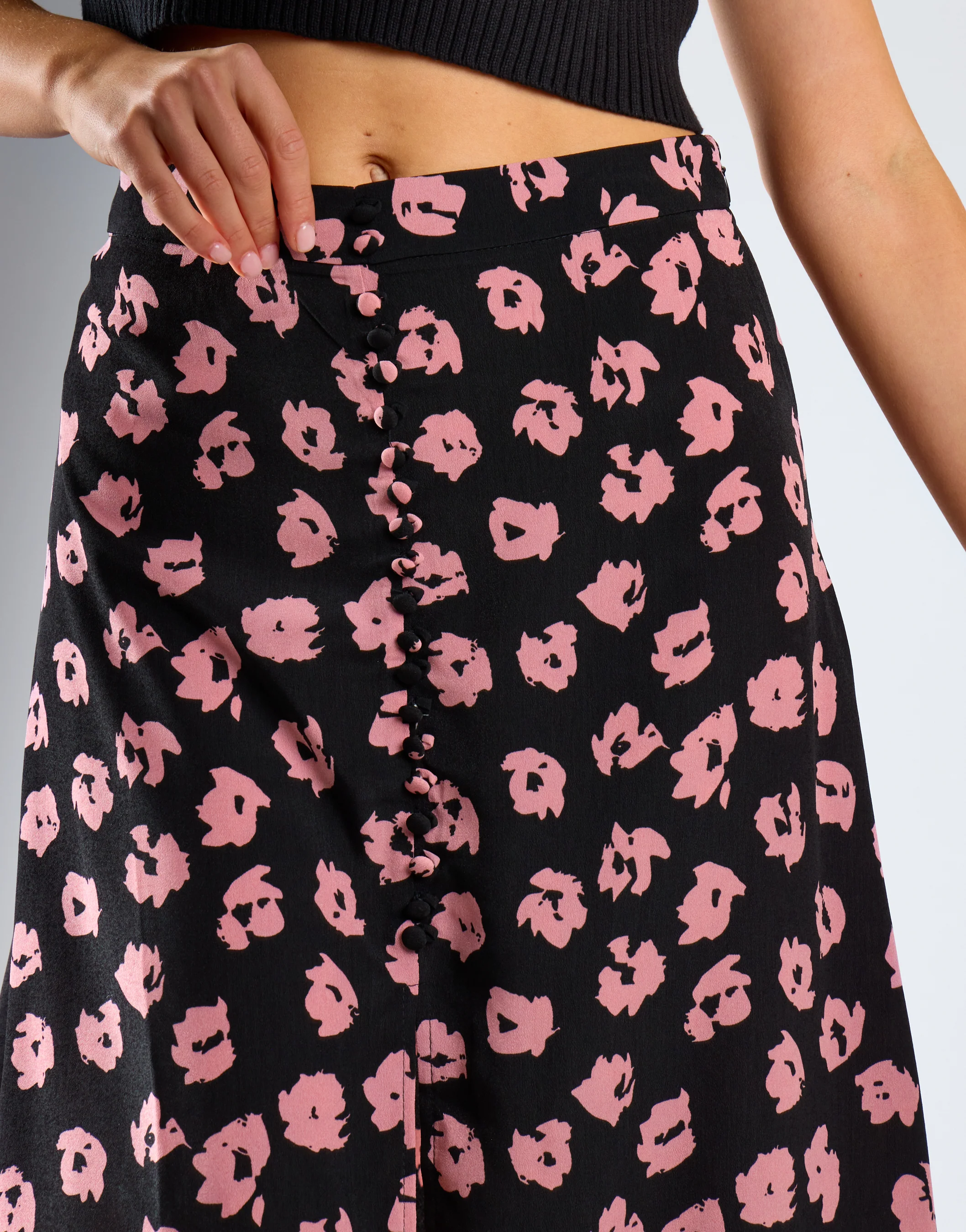 Black-Pink Splodge Button-Front Midi-Skirt - Image 3