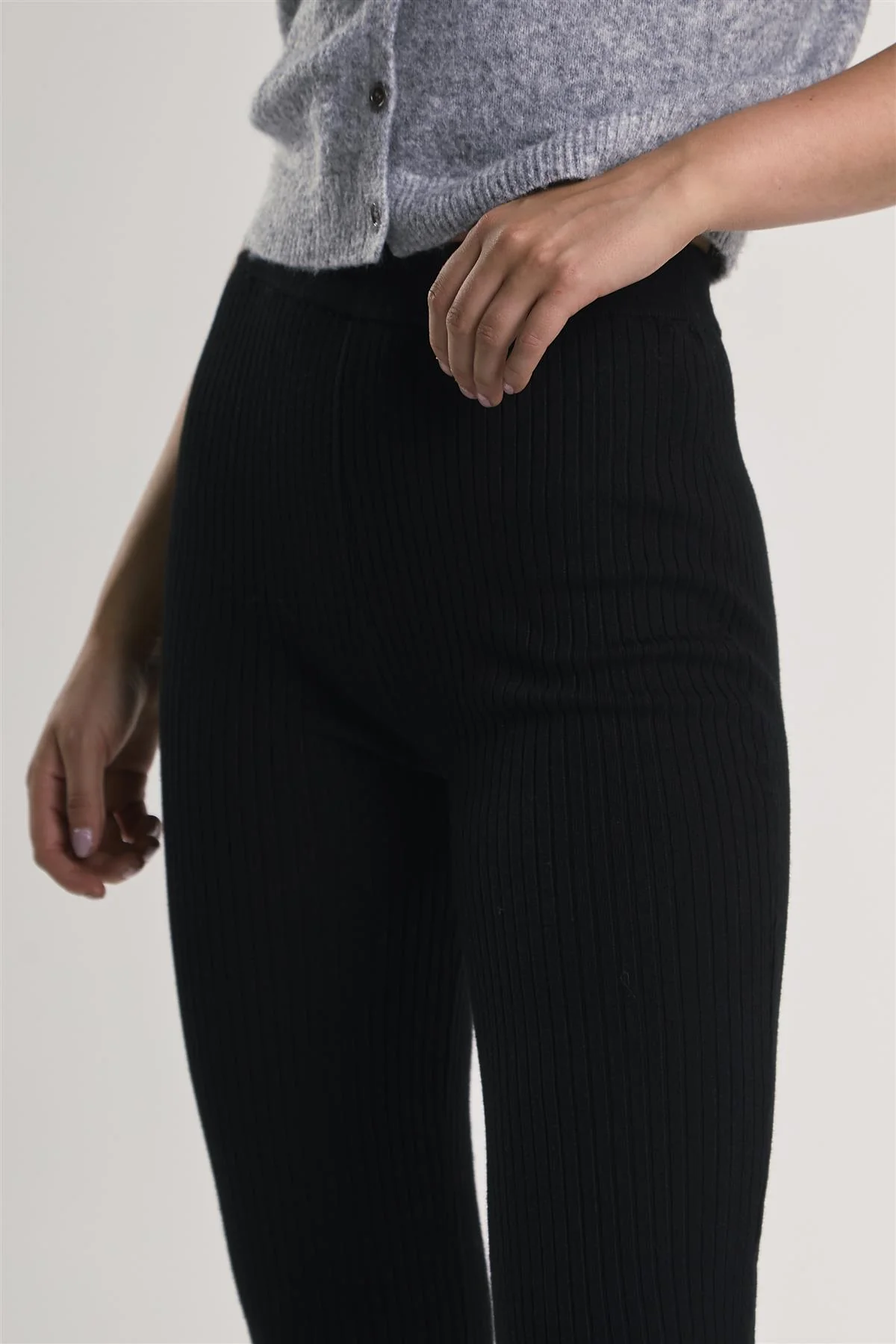 Black Ribbed Leggings - Image 4