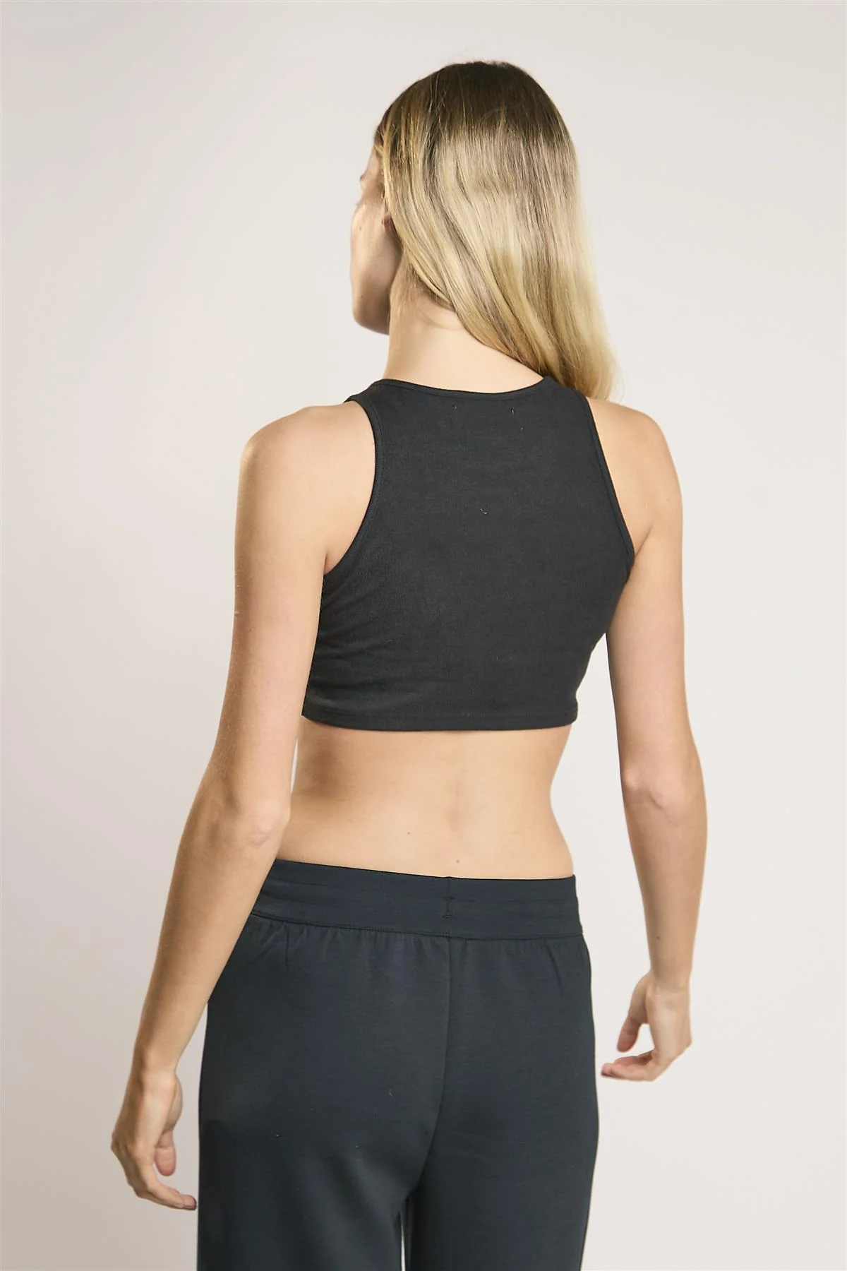 Black Tank Crop-Top - Image 2