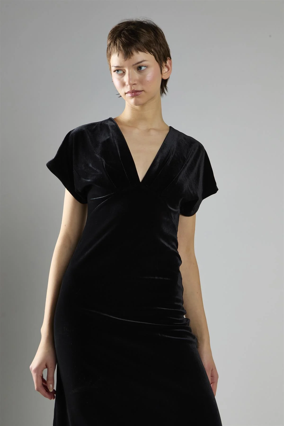 Black Velvet Short Sleeve V-Neck Maxi Dress - Image 3