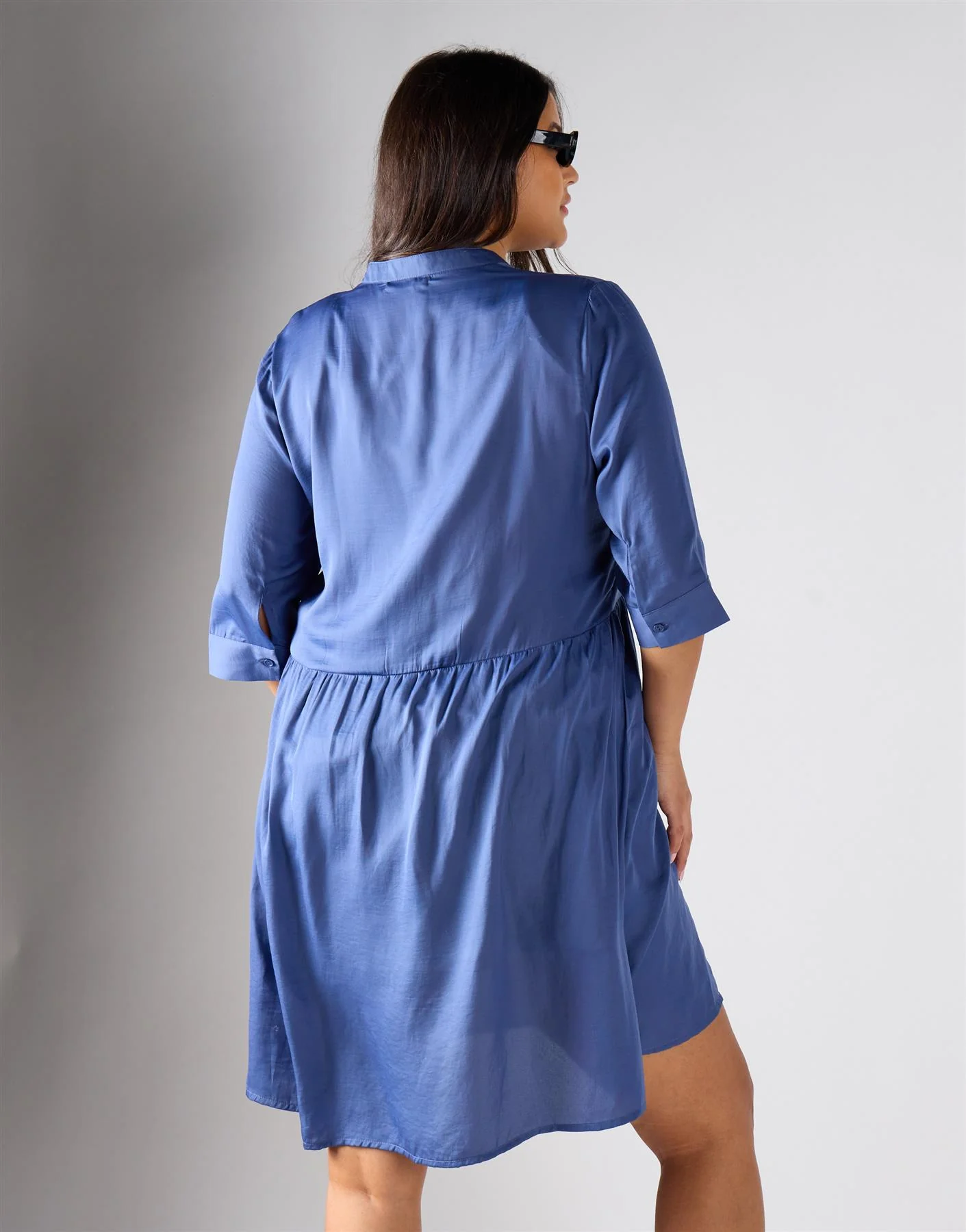 Glamorous Curve Blue Mini Dress - Image 4
