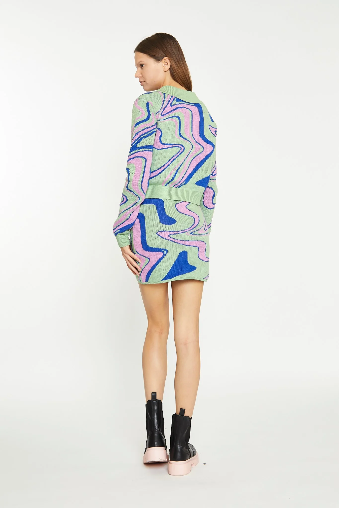 Marble Intarsia Cropped Cardigan - Image 3