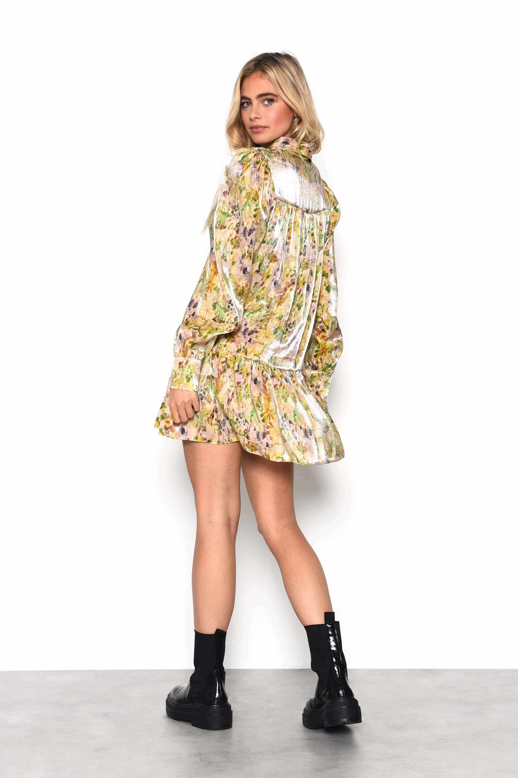 Glamorous Smudgy Floral Tiered Puff Sleeve Shirt Dress - Image 2