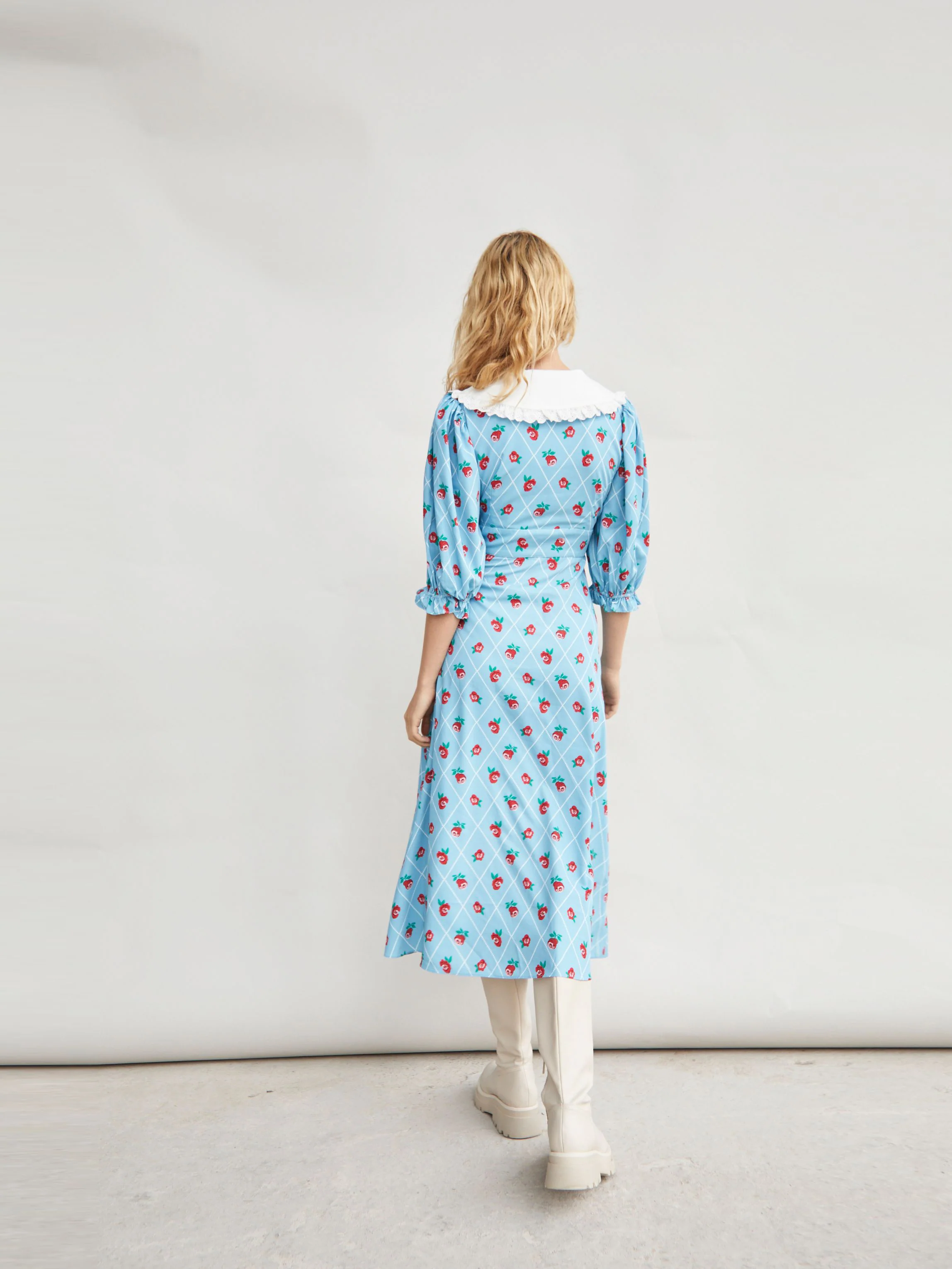 Glamorous Rose Trellis Pattern White Collar Midi Dress - Image 3