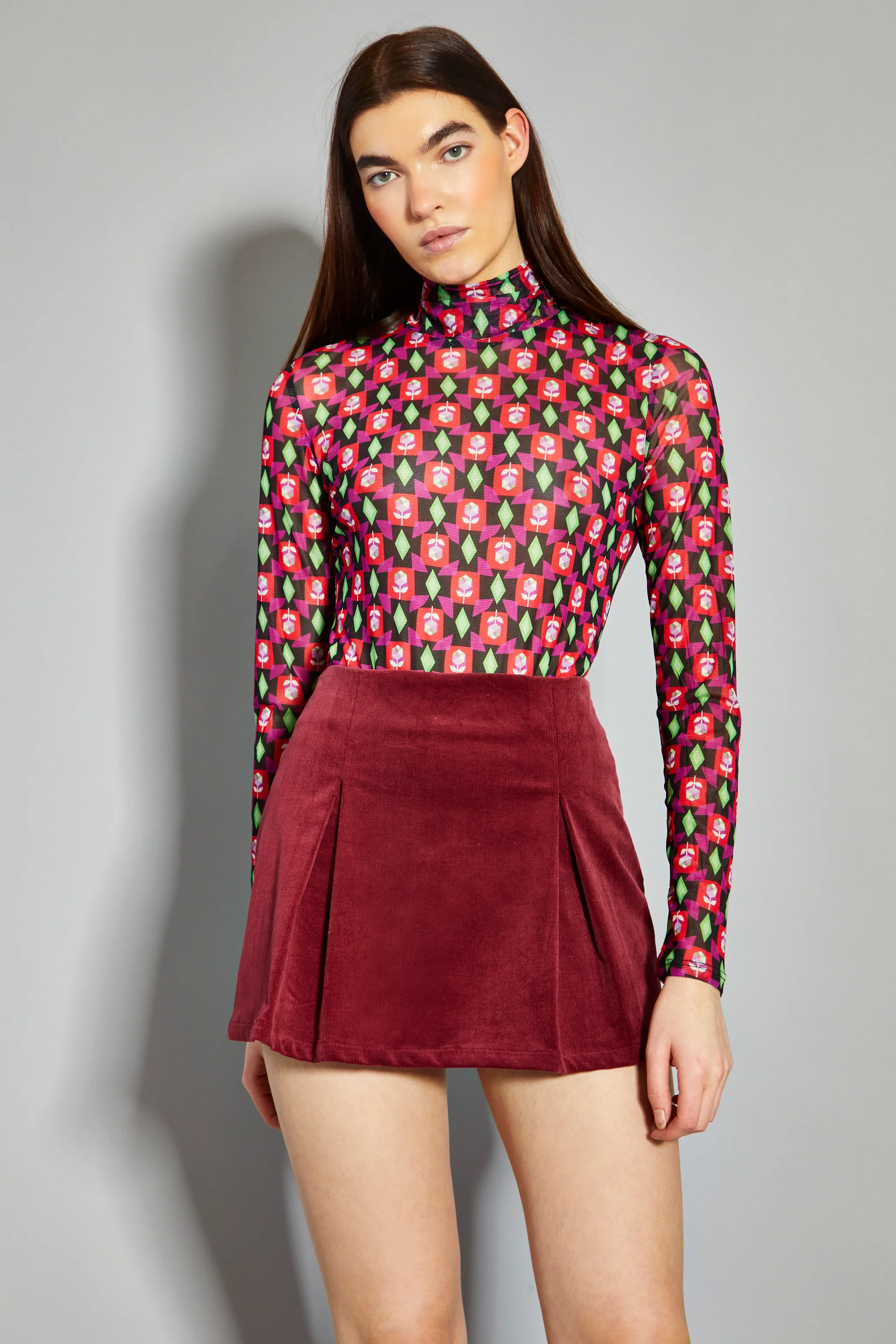 Glamorous Claret Corduroy Mini Skirt - Image 3