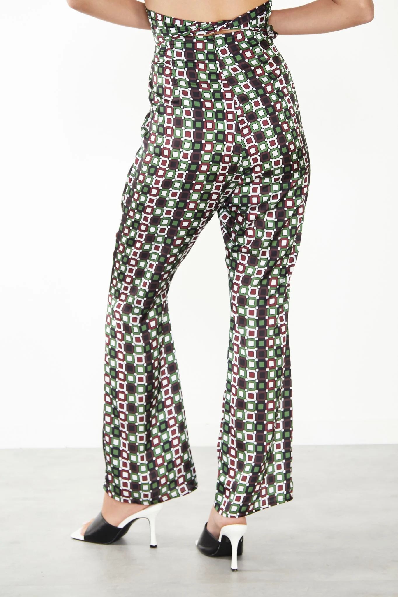 Glamorous Care Geometric Print Flared Trousers - Image 2