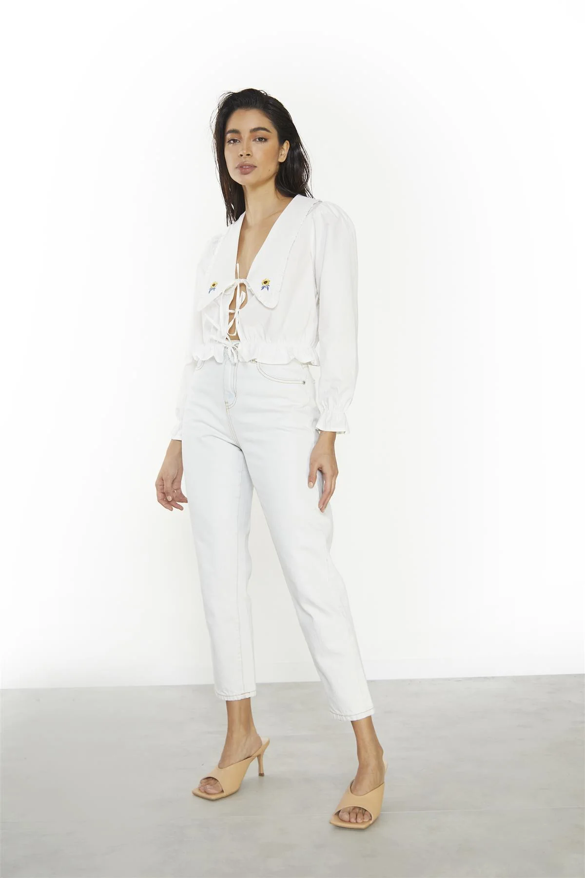 Off-White Collared-Sunflower Crop-top