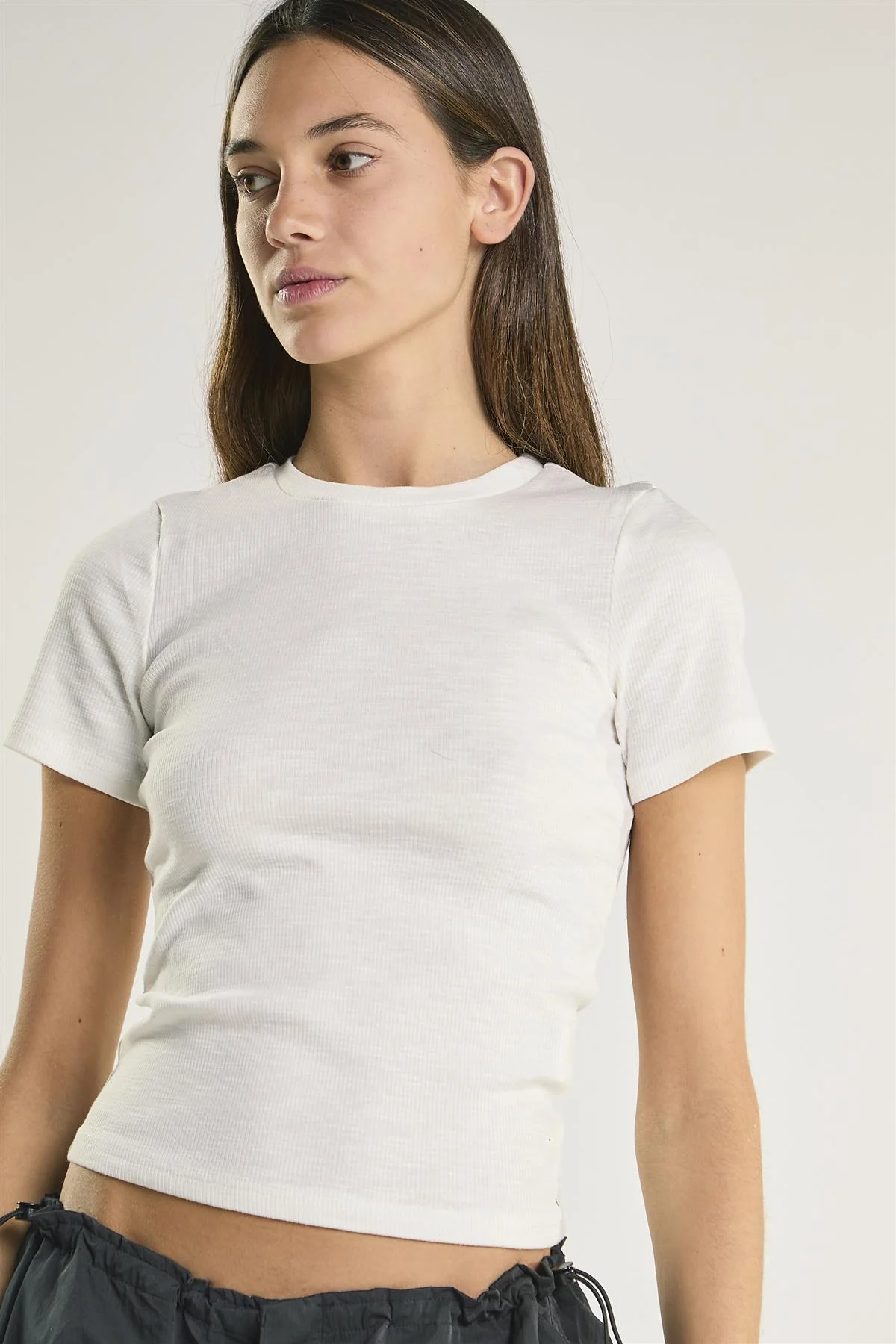 Off-White Fitted-Short-Sleeve Ribbed-Top - Image 4