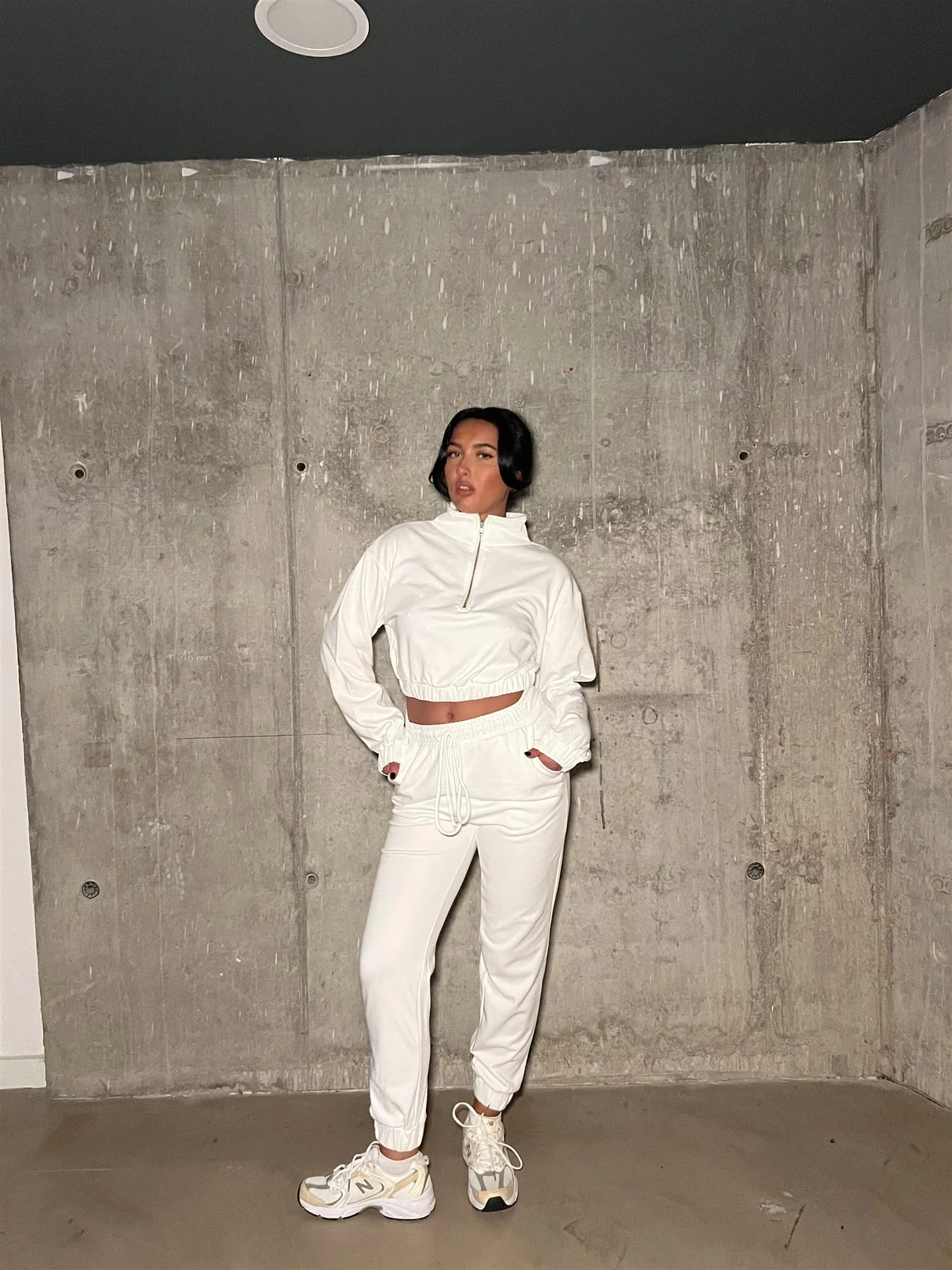 Off-White Half-Zip Top - Image 3