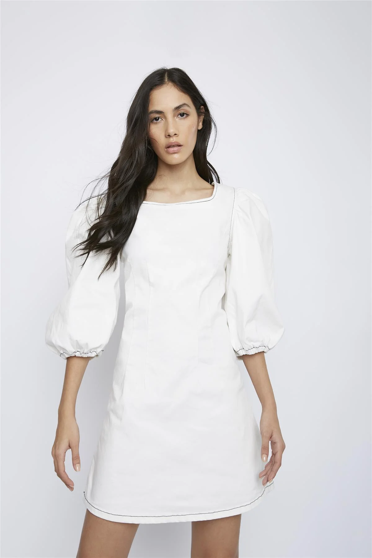 Off-White Puff-Sleeve-Contrast-Stitch Mini-Dress - Image 3