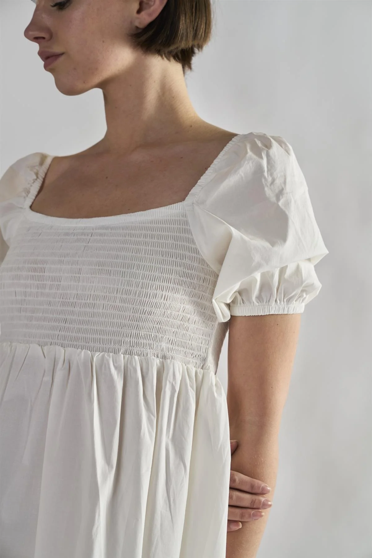 Off-White Square-Neck Mini-Dresses - Image 4