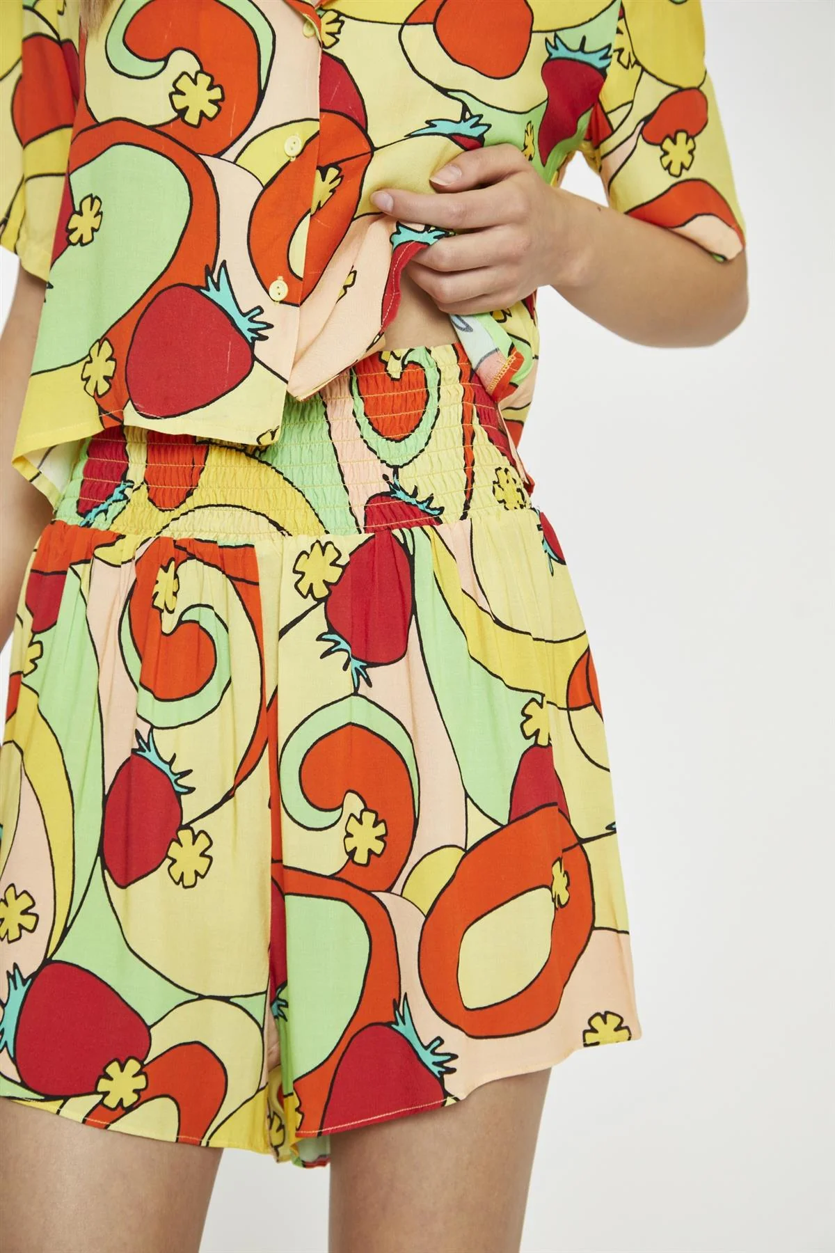 Orange-Swirl Strawberry Smocked-Waist Loose-Fit-Shorts - Image 3