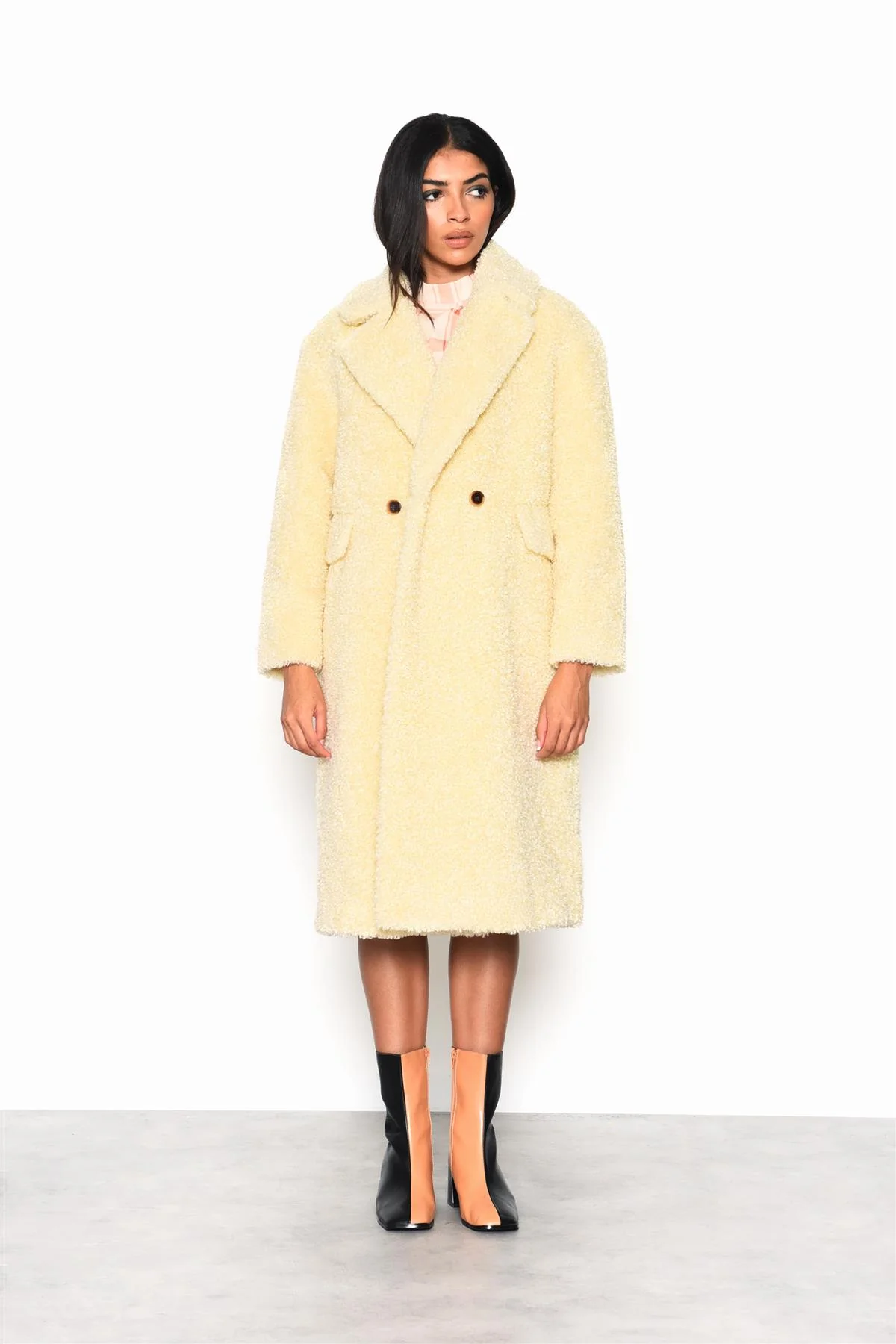Pale-Yellow Collared Over-Coat - Image 3