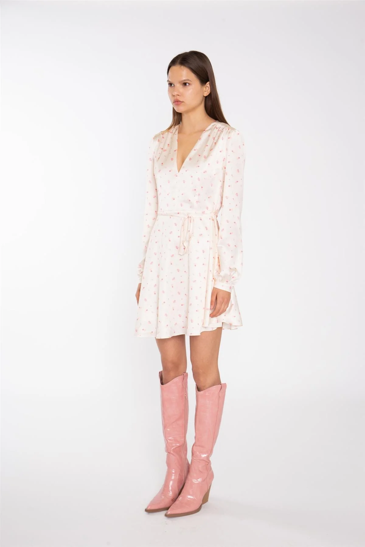 Peach-Pink Daisy V-Neck Mini-Dress - Image 3