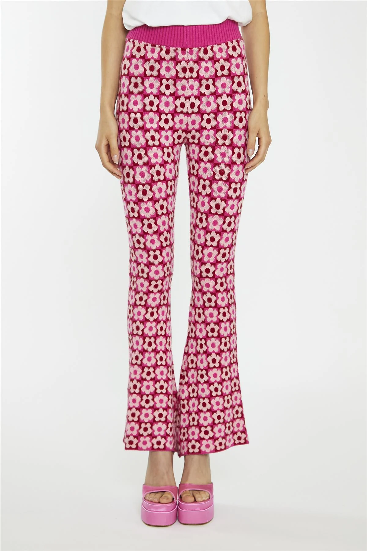 Pink Red Flower Check Flare High-Waist-Trousers - Image 3