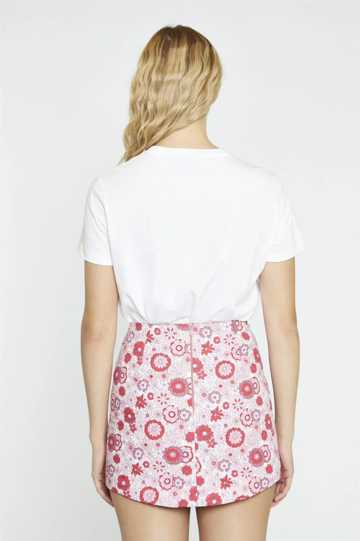 Pink Red Vintage Floral A-Line Mini-Skirt - Image 2