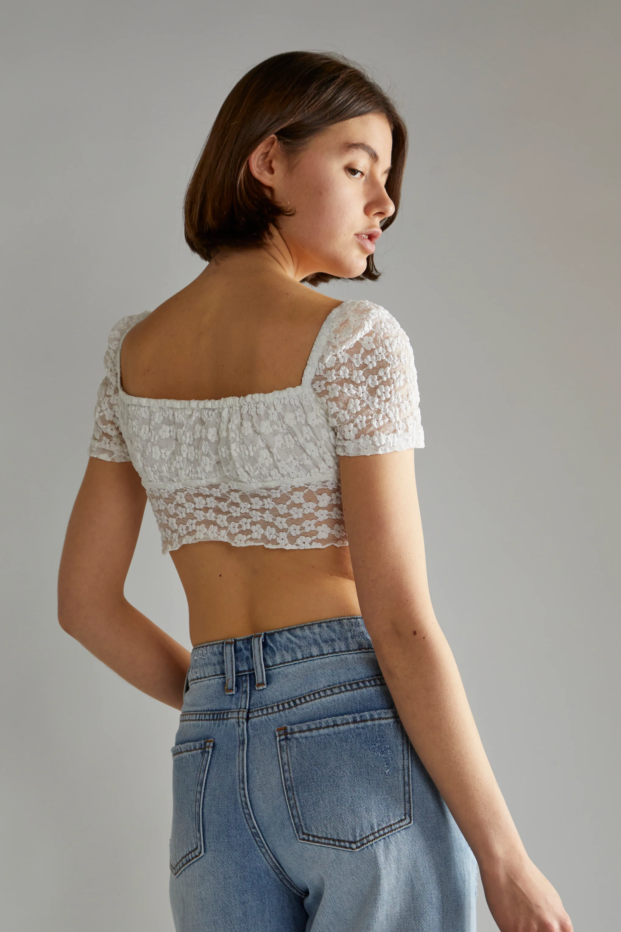 White Lace Milkmaid Hanky hem-Top - Image 3